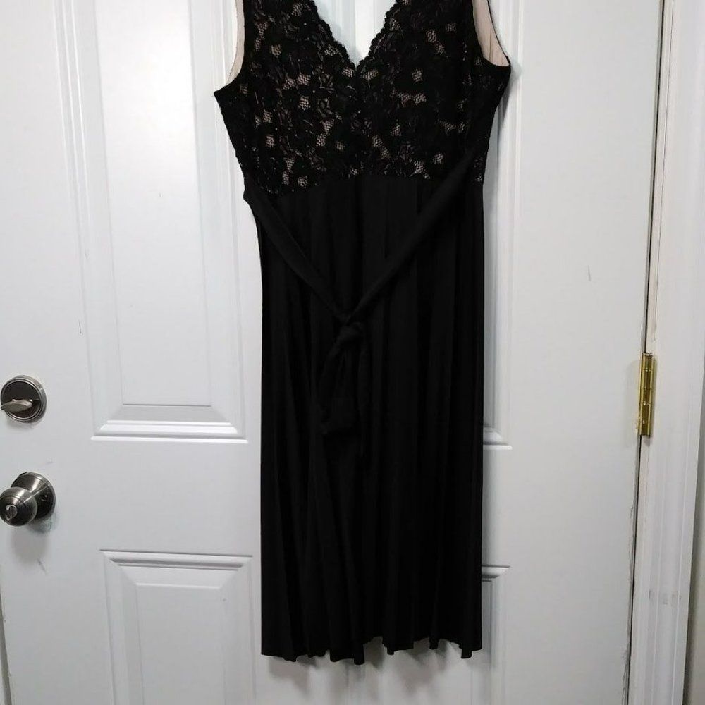 Women's Black Lace V-Neck High Low Dress M - Picture 2 of 6